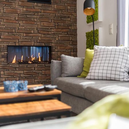 Ferienhaus-See-Sauna-Kamin-Hund Mit E-Ladestation Krakow am See Kültér fotó