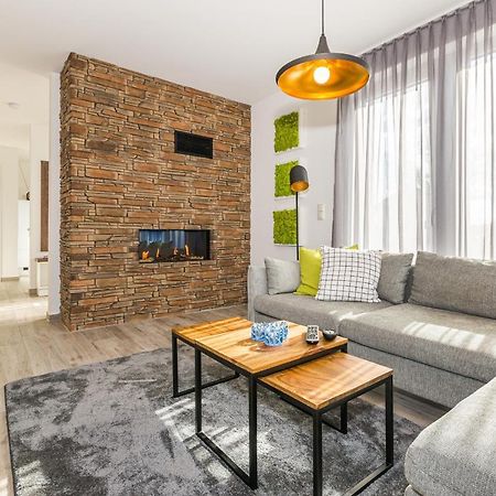 Ferienhaus-See-Sauna-Kamin-Hund Mit E-Ladestation Krakow am See Kültér fotó